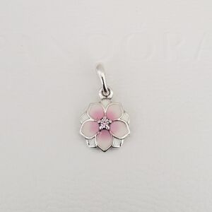 🌺Authentic Pandora ⭐️RETIRED⭐️ MAGNOLIA DANGLE CHARM